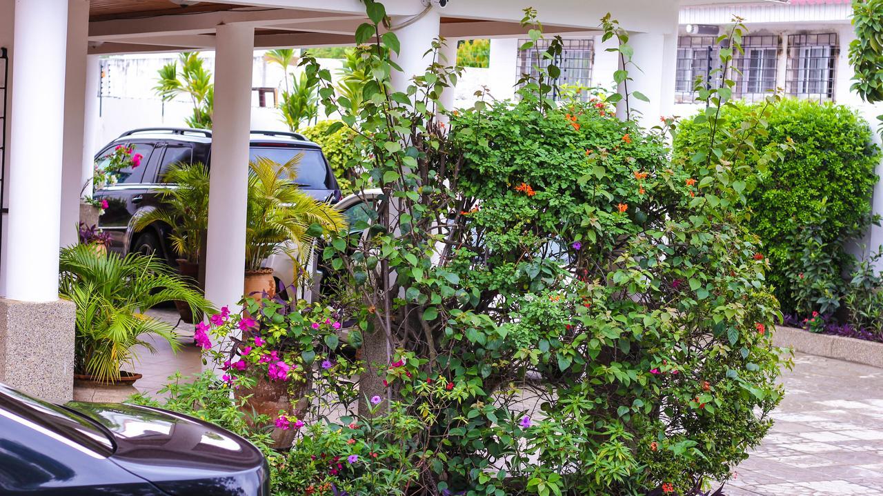 Lavender Lodge Hotel Akra Dış mekan fotoğraf