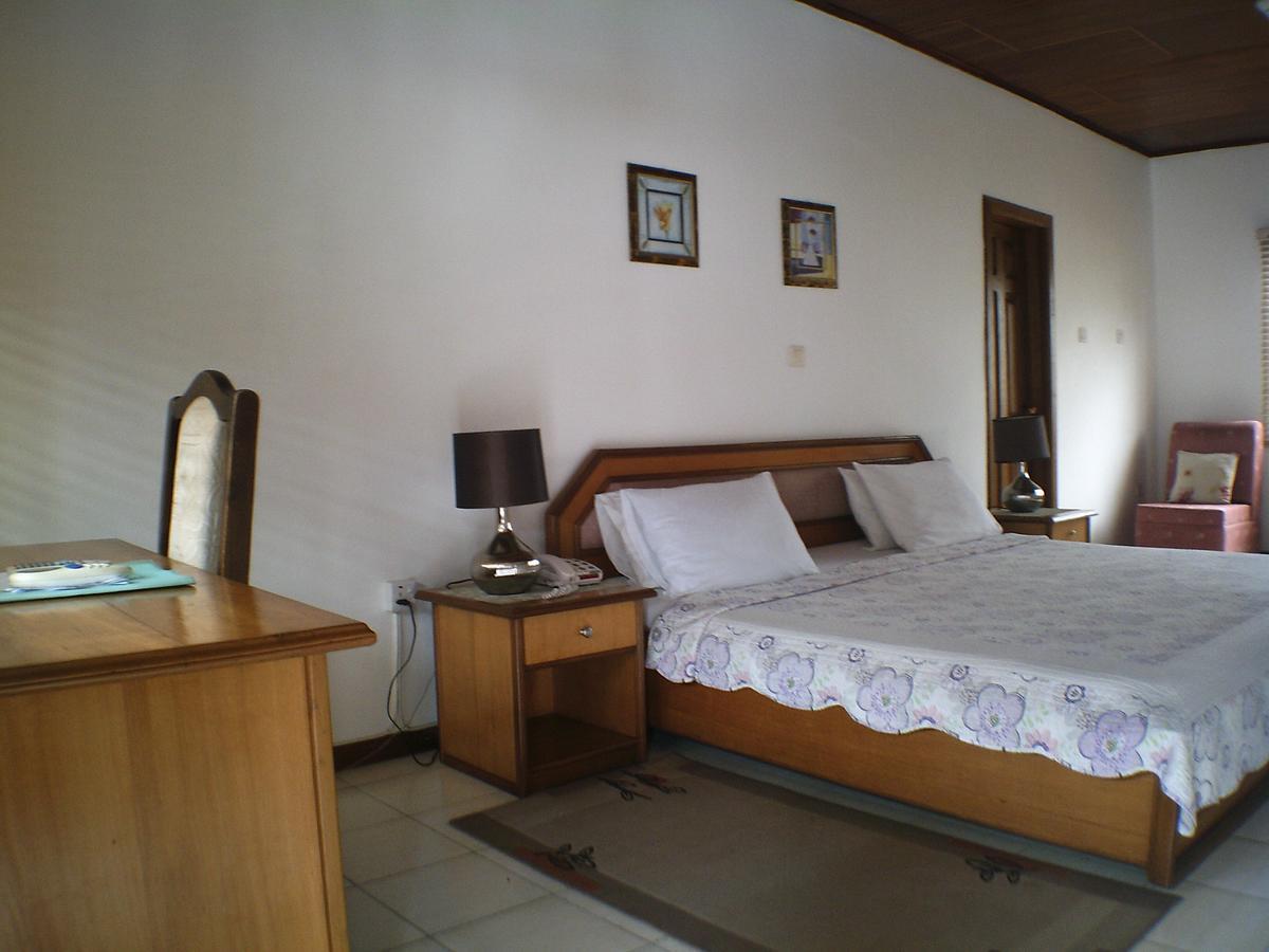 Lavender Lodge Hotel Akra Dış mekan fotoğraf