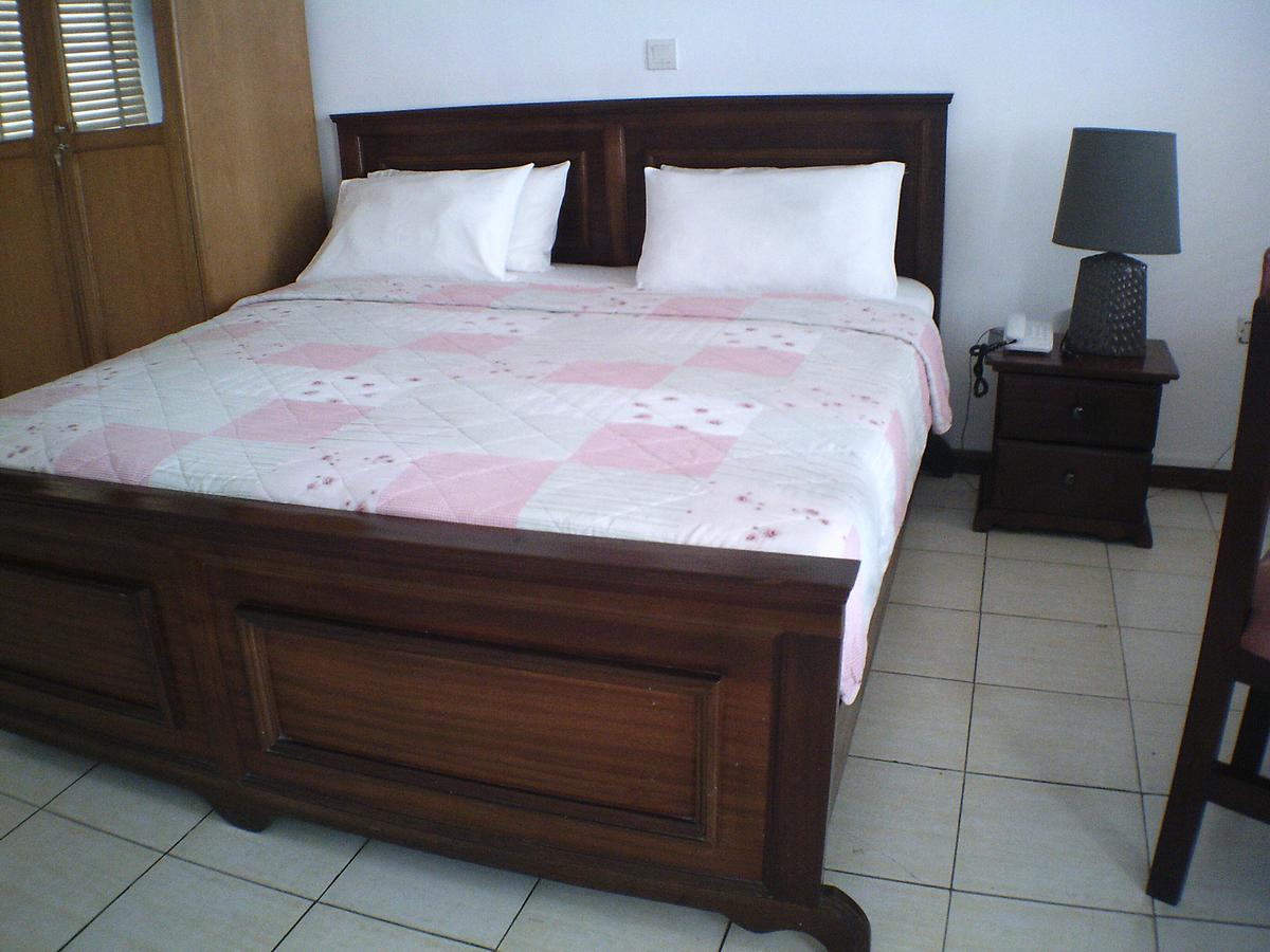 Lavender Lodge Hotel Akra Dış mekan fotoğraf